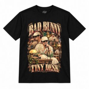 Camiseta preta Bad Bunny Tiny Desk com o Bad Bunny de boné