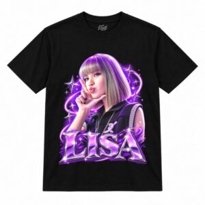 Camiseta preta BLACKPINK Lisa Purple Bob Pop com a Lisa de cabelo curto cinza-lilás