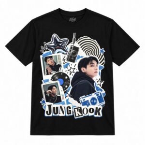 Camiseta preta BTS Jungkook Black Blue Camera Collage com o Jungkook de moletom preto