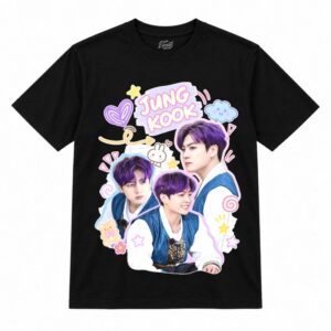 Camiseta preta BTS Jungkook Purple Notebook Doodles com o Jungkook de cabelo roxo