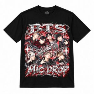 Camiseta preta BTS Mic Drop com os sete de couro preto e vermelho