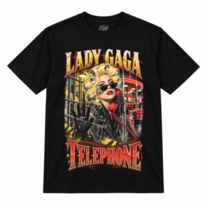 Camiseta preta Lady Gaga Telephone com a Lady Gaga loira com bobes de latinhas