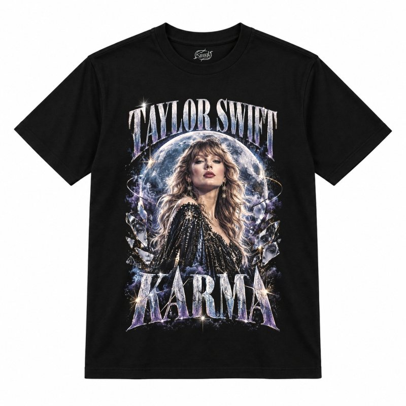 Camiseta preta Taylor Swift Karma com a Taylor Swift de vestido preto de lantejoulas